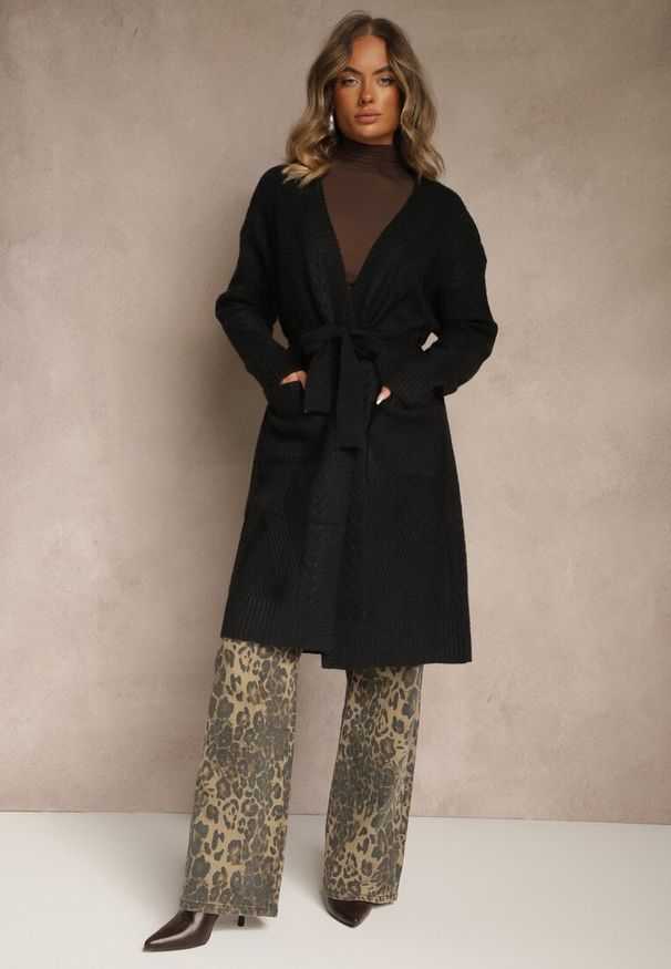Renee - Czarny Tłoczony Kardigan z Wełną o Kroju Bez Zapięć z Paskiem Dorrive. Okazja: na co dzień. Kolor: czarny. Materiał: wełna. Styl: casual, elegancki