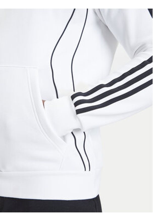 Adidas - adidas Bluza adicolor Teamgeist JY6393 Biały Regular Fit. Kolor: biały. Materiał: syntetyk