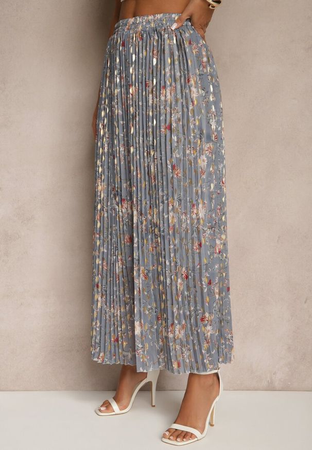 Renee - Szara Kwiecista Spódnica Rozkloszowana z Plisami Zdobiona Metalicznym Nadrukiem Folonissa. Okazja: na co dzień. Kolor: szary. Materiał: skóra. Wzór: nadruk, aplikacja. Styl: klasyczny, casual, elegancki