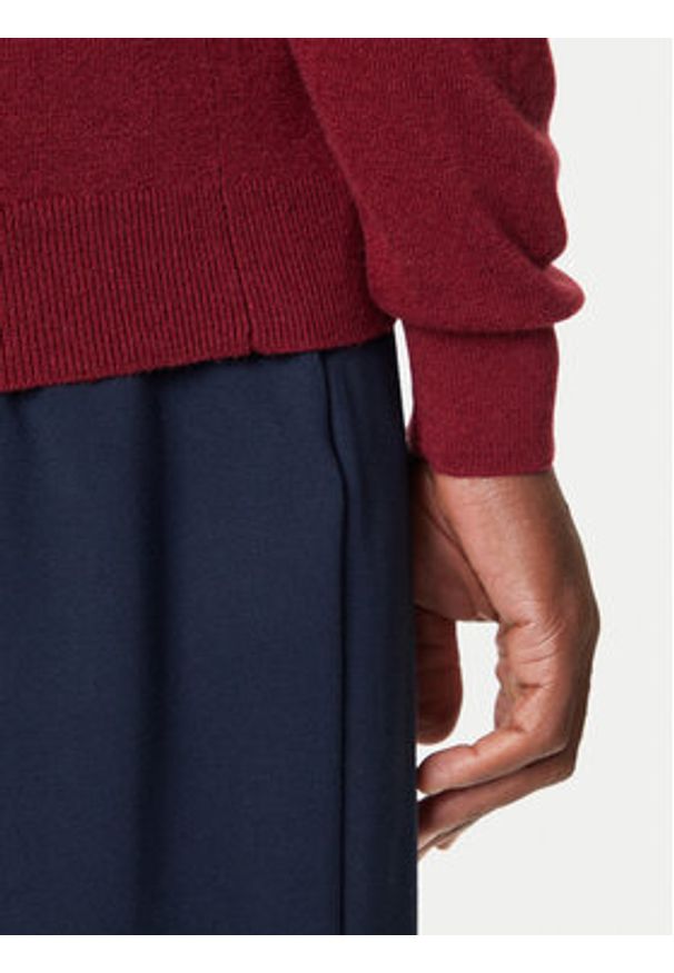 GANT - Gant Sweter 8050274 Czerwony Regular Fit. Kolor: czerwony. Materiał: wełna