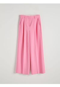Reserved - Spodnie z kantem - intensywny róż. Kolor: różowy. Materiał: tkanina, wiskoza