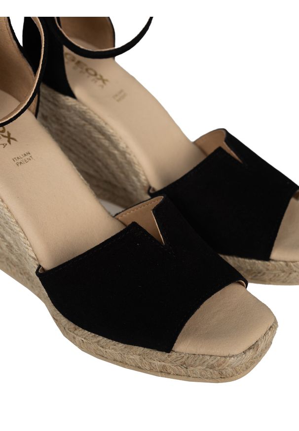 Geox Espadryle "Oleandra" | D25TTD00022 | Kobieta | Czarny. Okazja: na co dzień. Kolor: czarny. Materiał: skóra. Obcas: na koturnie. Styl: klasyczny, elegancki, casual