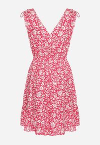 Born2be - Fuksjowa Bawełniana Sukienka na Ramiączkach ze Ściągaczami i Guzikami z Gumką w Talii Tesria. Okazja: na spacer. Typ kołnierza: dekolt w kształcie V. Kolor: różowy. Materiał: bawełna. Długość rękawa: na ramiączkach. Sezon: lato. Styl: elegancki #7