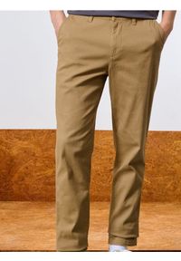 Sinsay - Spodnie chino slim - beżowy. Kolor: beżowy #1