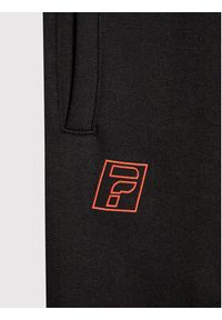Guess Spodnie dresowe L2RQ19 KAIJ1 Czarny Regular Fit. Kolor: czarny. Materiał: bawełna #2