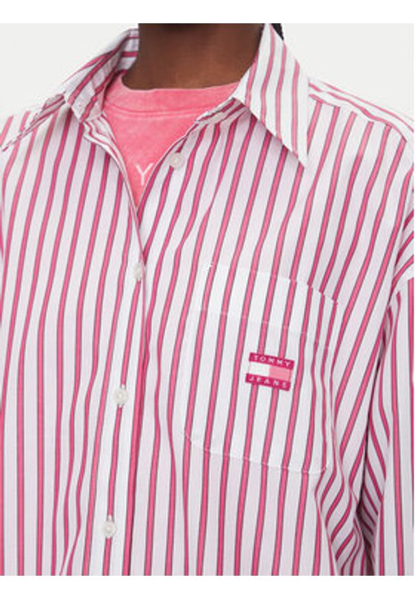Tommy Jeans Sukienka koszulowa DW0DW21122 Różowy Relaxed Fit. Kolor: różowy. Materiał: bawełna. Typ sukienki: koszulowe