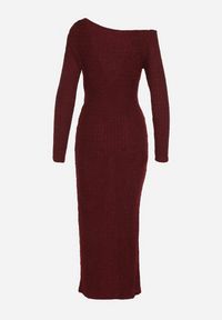 Born2be - Bordowa Dopasowana Sukienka z Metaliczną Ozdobą na Ramieniu Reilara. Kolor: czerwony. Wzór: aplikacja. Styl: elegancki #5