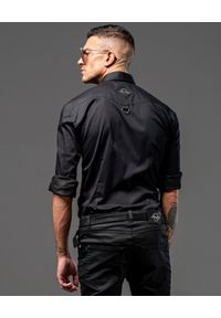 GUNS & TUXEDOS - Czarna koszula z suwakami Dandy Rocker 2. Okazja: na co dzień. Typ kołnierza: kołnierzyk klasyczny. Kolor: czarny. Materiał: jeans, tkanina. Styl: casual, klasyczny, rockowy #5