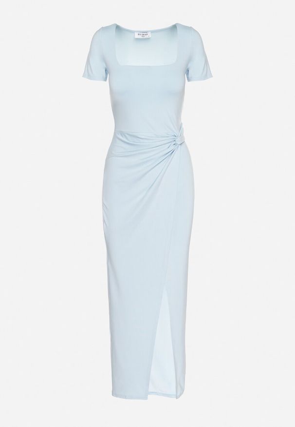 Born2be - Jasnoniebieska Taliowana Sukienka z Wiskozą z Marszczeniem Milasela. Kolor: niebieski. Materiał: wiskoza. Styl: elegancki, klasyczny