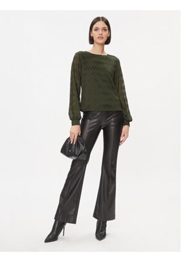 only - ONLY Bluzka 15310223 Zielony Regular Fit. Kolor: zielony. Materiał: syntetyk
