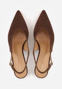 Born2be - Ciemnobrązowe Ażurowe Czółenka VICES na Obcasie Kaczuszka z Odkrytą Piętą Metipise. Okazja: na co dzień. Nosek buta: szpiczasty. Zapięcie: pasek. Kolor: brązowy. Wzór: ażurowy. Materiał: jeans. Obcas: na obcasie. Styl: casual, elegancki, wizytowy. Wysokość obcasa: średni #6