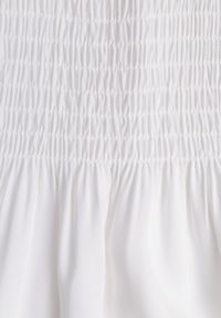 Born2be - Biała Bawełniana Sukienka z Elastyczną Górą i Wiązanymi Ramiączkami Tolimea. Okazja: na co dzień. Kolor: biały. Materiał: bawełna. Długość rękawa: na ramiączkach. Styl: casual, klasyczny, elegancki #5