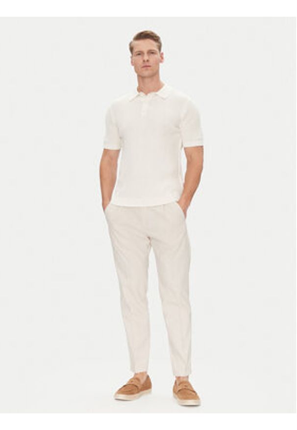 JOOP! Jeans Polo 15 JJK-08Vicono 30045448 Beżowy Modern Fit. Typ kołnierza: polo. Kolor: beżowy. Materiał: bawełna