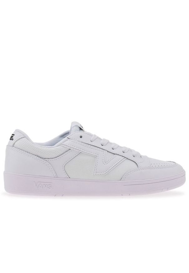 Buty Vans Two-Tone Lowland Comfycush VN0A7TNLW001 - białe. Okazja: na co dzień. Kolor: biały. Materiał: materiał, skóra, syntetyk, guma. Szerokość cholewki: normalna