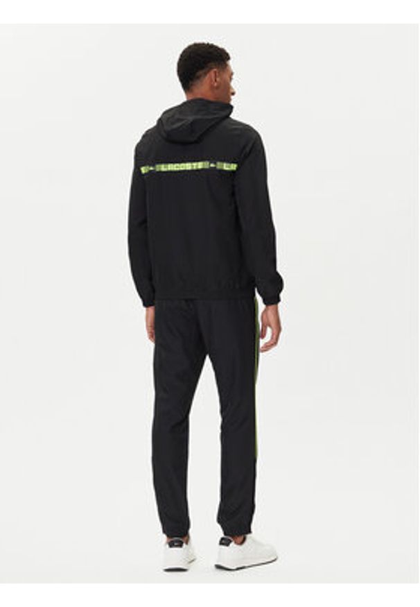 Lacoste Dres WH4757 Czarny Regular Fit. Kolor: czarny. Materiał: syntetyk