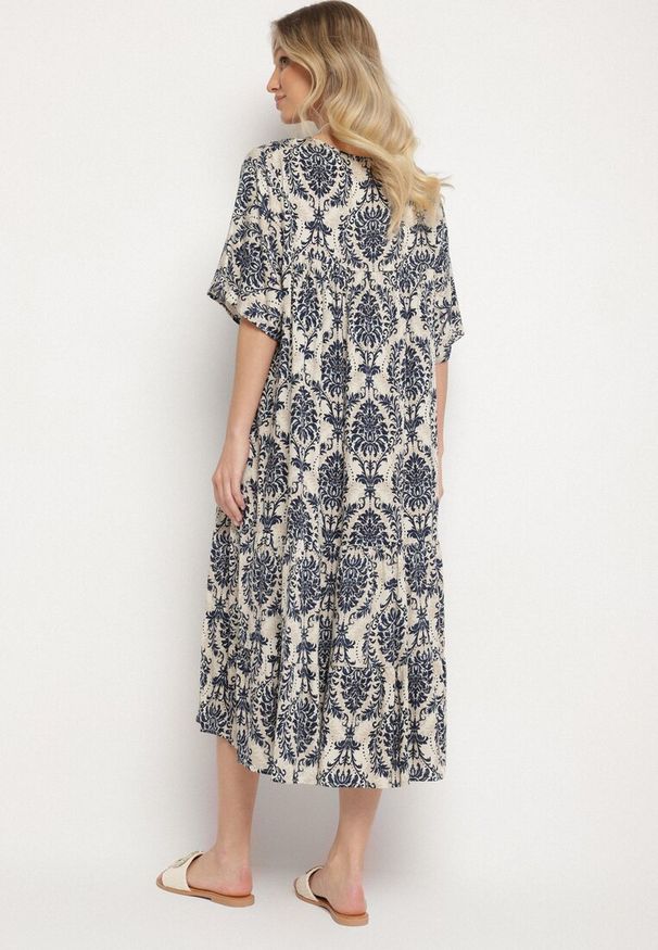 Born2be - Niebieska Sukienka z Bawełną w Abstrakcyjny Wzór Filindela. Okazja: na spacer, na co dzień. Kolor: niebieski. Materiał: bawełna. Wzór: aplikacja. Styl: klasyczny, casual, elegancki