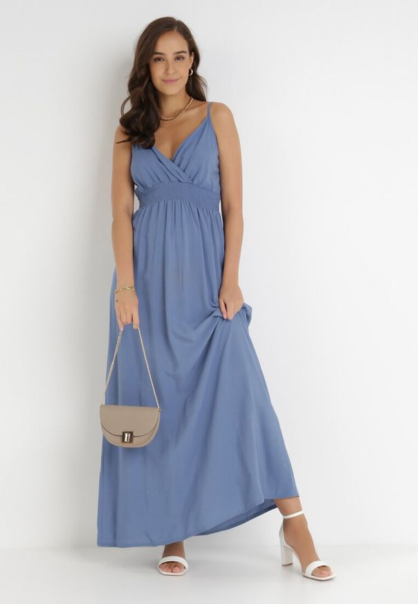 Born2be - Niebieska Sukienka Cadole. Kolor: niebieski. Materiał: bawełna. Długość rękawa: na ramiączkach. Typ sukienki: kopertowe. Styl: wakacyjny. Długość: maxi