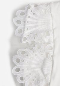 Born2be - Biały Bawełniany Top z Koronką przy Ramionach Learena. Kolor: biały. Materiał: bawełna, koronka. Długość rękawa: bez rękawów. Wzór: koronka #2