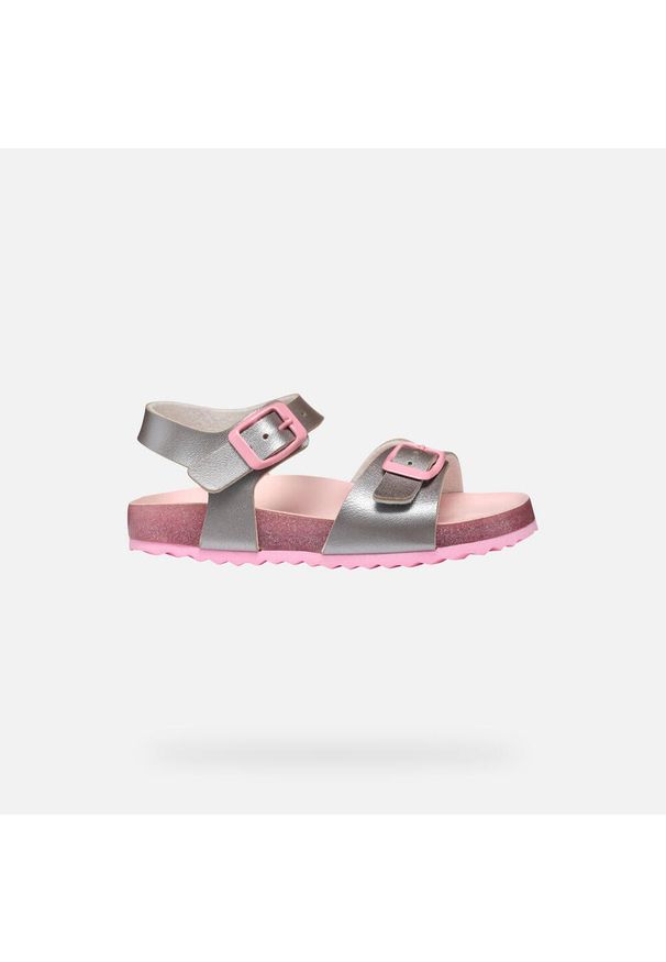 Sandały Geox Model J Adriel Girl Kolor Szary. Kolor: różowy. Materiał: tkanina. Sezon: lato