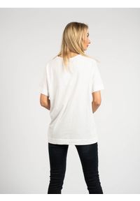 TOMMY HILFIGER - Tommy Hilfiger T-shirt | WW0WW25917 | Kobieta | Biały. Okazja: na co dzień. Kolor: biały. Materiał: bawełna. Wzór: nadruk. Styl: casual #4