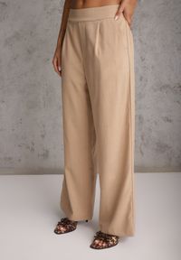 Renee - Beżowy Komplet z Bawełną w Garniturowym Stylu Kamizelka i Spodnie Meloreida. Kolor: beżowy. Materiał: bawełna. Wzór: gładki #7