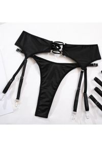 Intica - Komplet bielizny z kokardą na romantyczne wieczory Wikje. Kolor: różowy. Materiał: materiał, skóra #7