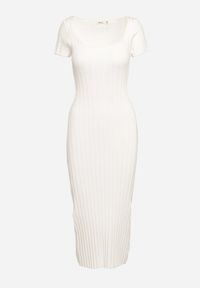 Born2be - Biała Sukienka o Dopasowanym Fasonie z Wycięciem na Plecach i Kwadratowym Dekoltem Vosalina. Okazja: na co dzień. Typ kołnierza: dekolt kwadratowy. Kolor: biały. Długość rękawa: krótki rękaw. Typ sukienki: dopasowane, proste. Styl: casual #7