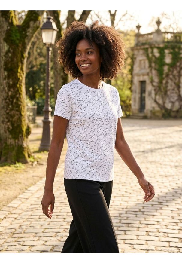 Sinsay - Koszulka z nadrukiem - biały. Kolor: biały. Wzór: nadruk