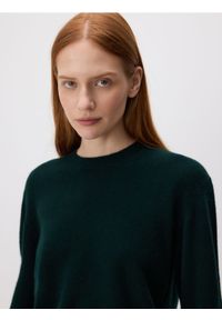 Reserved - Wełniany sweter - ciemnozielony. Kolor: zielony. Materiał: wełna #1