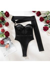 Intica - Body asymetryczne z jednym rękawem na przyjęcia i na co dzień Carmela. Kolor: czarny. Materiał: materiał #1