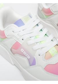 Big-Star - Sneakersy damskie z kolorowymi wstawkami białe NN274359 000. Okazja: na co dzień. Zapięcie: sznurówki. Kolor: biały. Materiał: materiał. Wzór: kolorowy #2