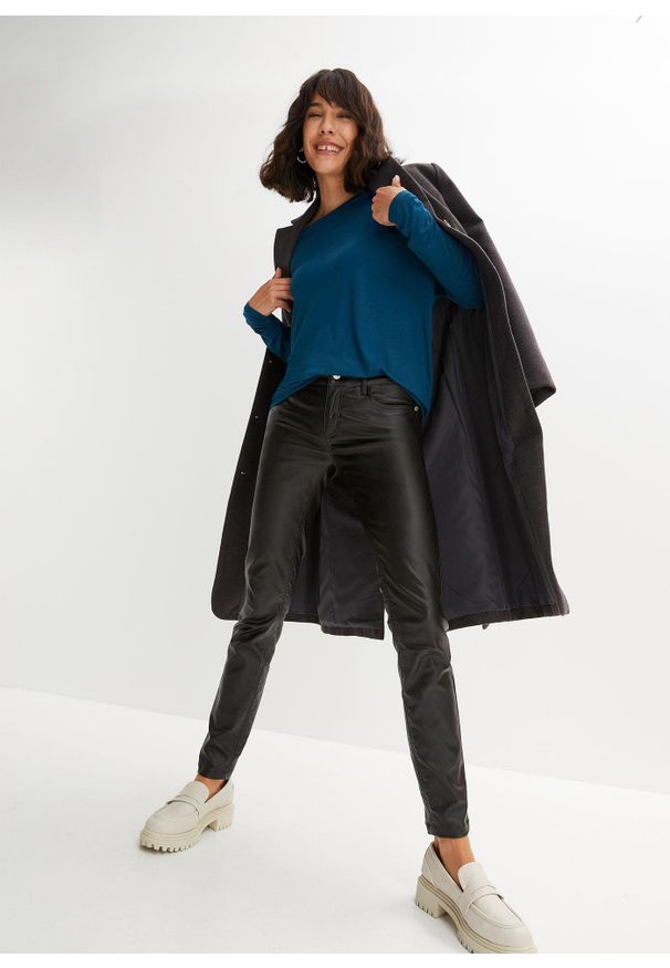 bonprix - Shirt z długim rękawem, z miękkiego materiału z wiskozą. Kolor: niebieski. Materiał: materiał, wiskoza. Długość rękawa: długi rękaw. Długość: długie