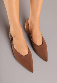 Renee - Jasnobrązowe Sandały Vices Typu Slingback z Wkładką ze Skóry Naturalnej Rallora. Okazja: na co dzień, na spacer. Zapięcie: sprzączka. Kolor: brązowy. Materiał: skóra. Wzór: nadruk. Obcas: na obcasie. Styl: elegancki, casual. Wysokość obcasa: średni #5