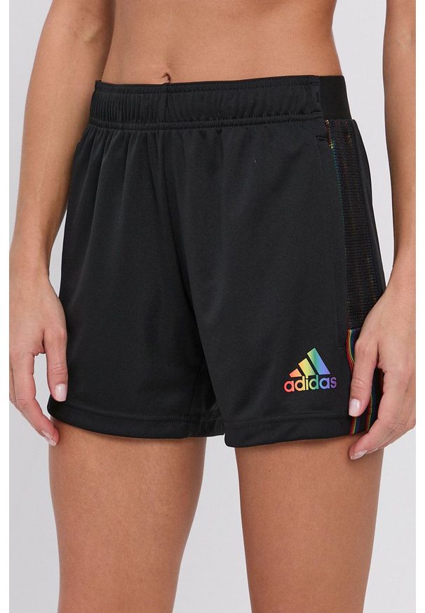 adidas Performance - Szorty. Okazja: na co dzień. Kolor: czarny. Materiał: tkanina, materiał. Wzór: gładki. Styl: casual