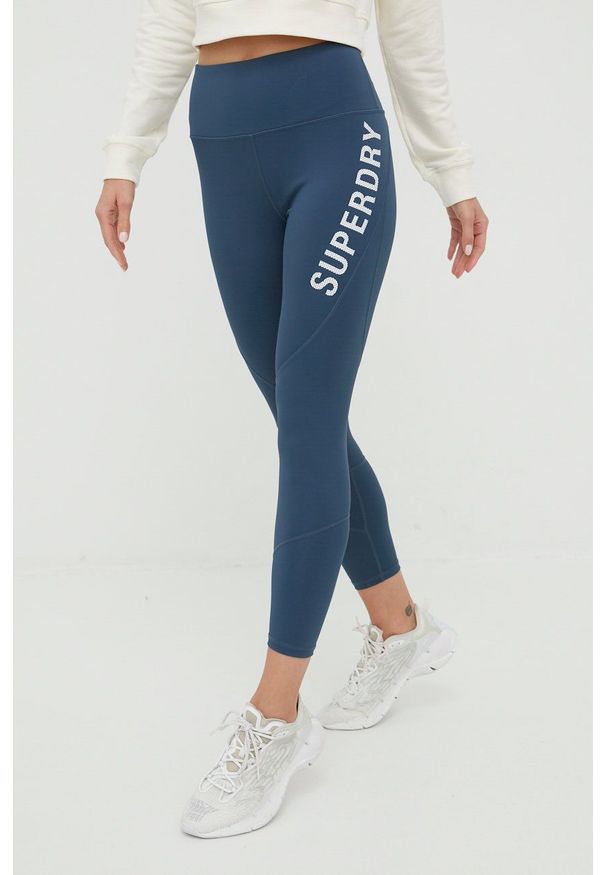 Superdry legginsy damskie kolor granatowy z nadrukiem. Kolor: niebieski. Materiał: dzianina. Wzór: nadruk