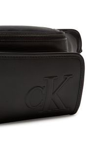 Calvin Klein Saszetka nerka Sculpted Impression Waistbag 38 LV04G3160G Czarny. Kolor: czarny. Materiał: skóra #3