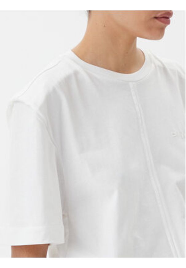 Pinko - PINKO T-Shirt Tuca 105015 A2ID Biały Regular Fit. Kolor: biały. Materiał: bawełna