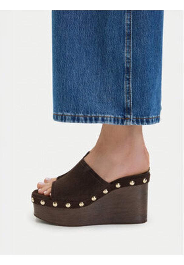 Gino Rossi - GINO ROSSI Klapki EO-LZRL1347-2 Brązowy. Kolor: brązowy. Materiał: zamsz, skóra