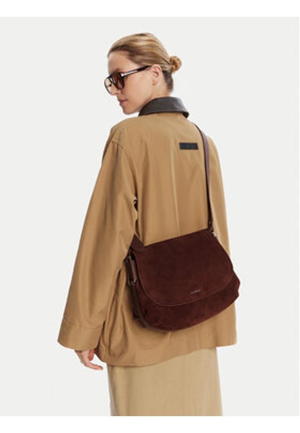 Coccinelle Torebka E1 T96 15 01 01 Brązowy. Kolor: brązowy. Materiał: zamszowe, skórzane