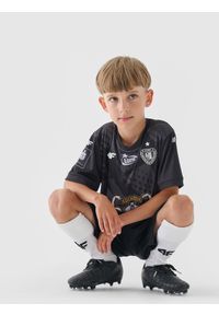 4f - 4F Trzecia koszulka klubowa z sezonu 2024/25 chłopięca 4F x Piast Gliwice - multikolor 146/152 (10-12 lat). Kolor: wielokolorowy. Materiał: materiał, włókno, dzianina. Sezon: lato. Styl: klasyczny #1