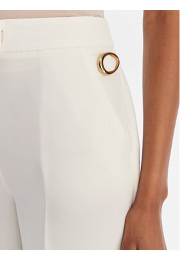 Marciano Guess Spodnie materiałowe 6RGB03 7357A Écru Regular Fit. Kolor: kremowy. Materiał: syntetyk