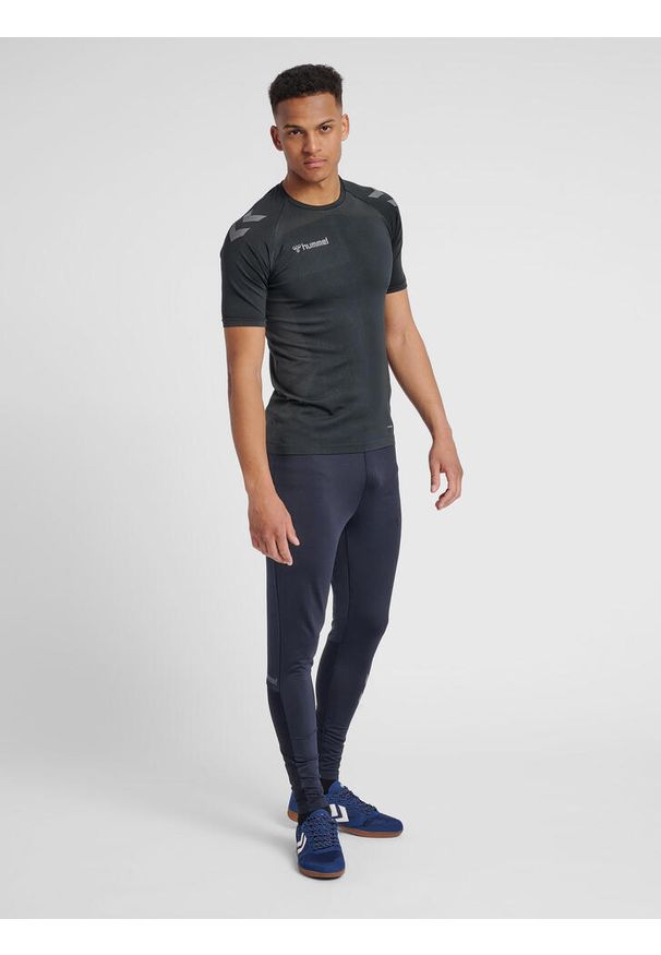 Jersey Hummel hmlAUTHENTIC Seamless Pro. Kolor: wielokolorowy, szary, brązowy. Materiał: jersey. Sport: fitness