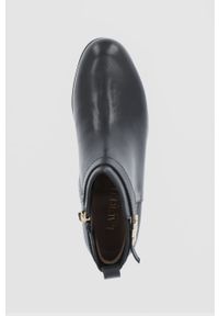 Lauren Ralph Lauren Botki skórzane damskie kolor czarny na płaskim obcasie. Nosek buta: okrągły. Kolor: czarny. Materiał: skóra. Obcas: na obcasie. Wysokość obcasa: niski #4
