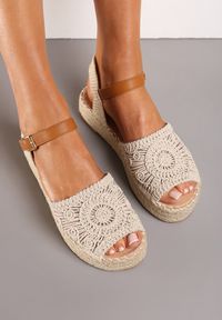 Renee - Beżowe Sandały Espadryle z Plecionym Noskiem Peep Toe i Jutową Platformą Drelpa. Nosek buta: otwarty. Zapięcie: sprzączka. Kolor: beżowy. Materiał: materiał. Sezon: lato. Obcas: na platformie. Wysokość obcasa: niski #5