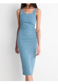 Sinsay - Sukienka midi - niebieski. Kolor: niebieski. Długość rękawa: na ramiączkach. Długość: midi #1