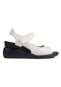 Wygodne białe sandały na koturnie Sergio Leone. Kolor: biały. Obcas: na koturnie #3