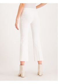 TwinSet - TWINSET Spodnie materiałowe 192TT2210 Biały Regular Fit. Kolor: biały. Materiał: materiał, wiskoza