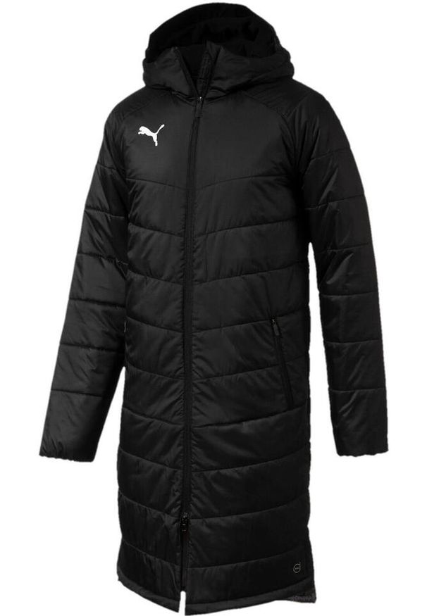 Długa Czarna Kurtka Zimowa Puma Liga dla Mężczyzn - Ciepła i Elegancka. Kolor: czarny. Długość: długie. Sezon: zima. Sport: piłka nożna