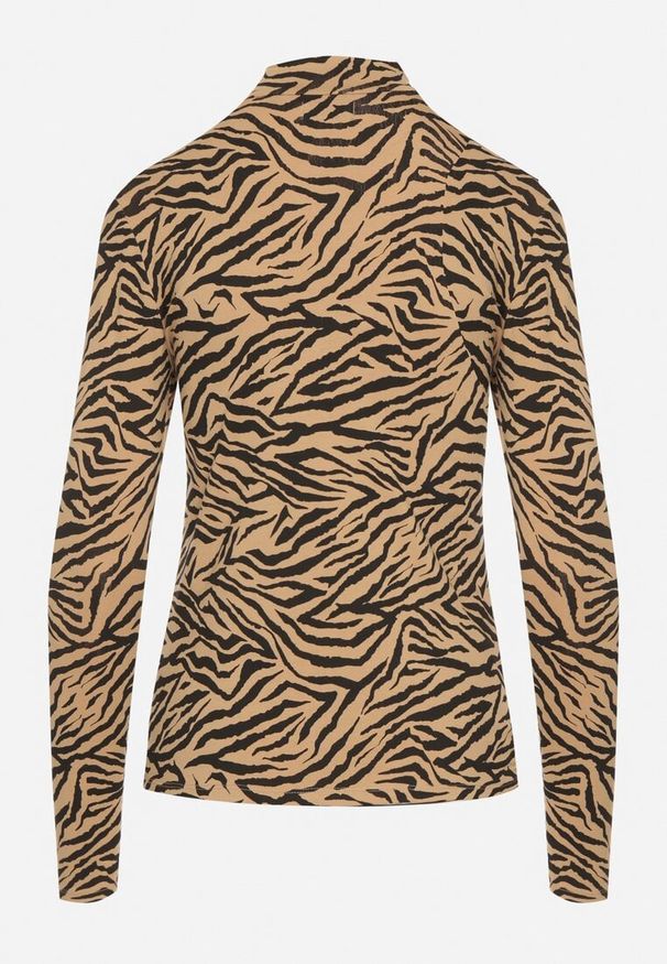 Born2be - Brązowa Bawełniana Bluzka Golf z Długim Rękawem w Zebrę Velmire. Okazja: na co dzień, na imprezę. Typ kołnierza: golf. Kolor: brązowy. Materiał: bawełna. Długość rękawa: długi rękaw. Długość: długie. Wzór: motyw zwierzęcy. Styl: casual, elegancki, klasyczny