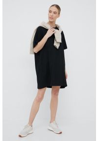outhorn - Outhorn sukienka bawełniana kolor czarny mini oversize. Kolor: czarny. Materiał: bawełna. Długość rękawa: krótki rękaw. Wzór: gładki. Typ sukienki: oversize. Długość: mini